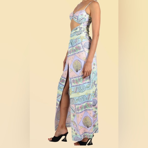 Zoe Cutout Dress - Picture 3 of 7